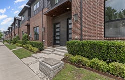 2821 Stanley Avenue, Fort Worth, TX 76110