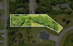 154 Westbay Circle, Harkers Island, NC 28531
