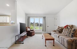 92 Dennis Road, Honesdale, PA 18431