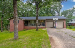 2 Beresford Court, North Little Rock, AR 72116