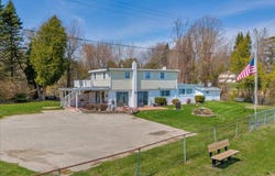7226 Lakeview Drive, Lexington, MI 48450