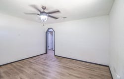 406 E Buckley Street, Brownfield, TX 79316