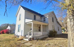 309 E Lowe Avenue, Fairfield, IA 52556