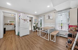 16 Svenson Ave 1, Worcester, MA 01607