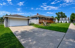 8904 Parrish Avenue, Highland, IN 46322