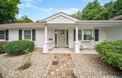 32 Hawley Road, Danbury, CT 06811
