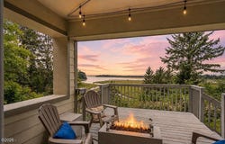 37025 Brooten Hill Road, Pacific City, OR 97135