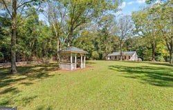2425 Georgia 100, Waco, GA 30182
