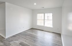 464-466 S 16Th St, Newark City, NJ 07103-1609