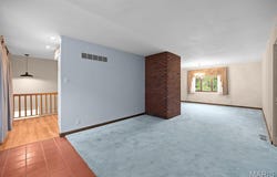 2007 Main Drive, Highland, IL 62249