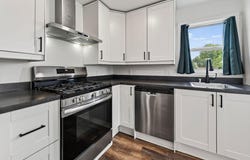 216 3rd Ave S, Onalaska, WI 54650