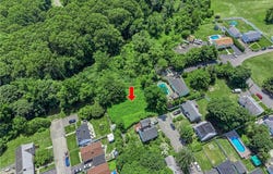 Hemlock Drive, Johnston, RI 02919