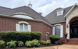 5 Brookside Dr, Texarkana, AR 71854
