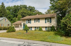 8 Jay Drive, Concord, NH 03301