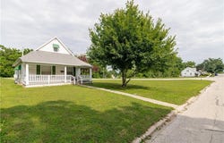 1017 S 5th Street, Atchison, KS 66002