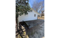131 Sanford Avenue, Eufaula, AL 36027