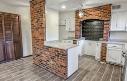 2265 EASTON Dr, Memphis, TN 38016