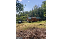 3065 KERNS SCHOOL Road, SPRINGFIELD, WV 26763