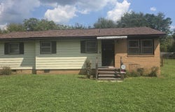 405 Chatham Ave, Gaffney, SC 29340