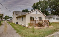 409 E Teak Street, Thayer, IL 62689