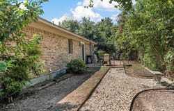611 Rosenthal Road, Lorena, TX 76655