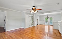 216 FOREST PARKWAY, ALABASTER, AL 35007