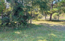 137 Grosvenor Place, Waveland, MS 39576