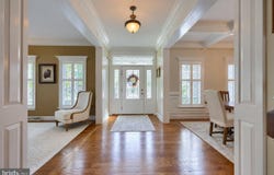 373 N FARM Drive, LITITZ, PA 17543