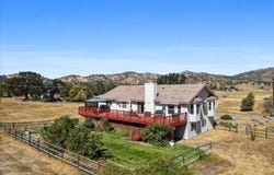 28360 Burning Tree Drive, Tehachapi, CA 93561
