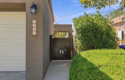 9916 Lagrima De Oro Road NE, Albuquerque, NM 87111