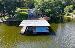 1425 Lick Creek Road, Edwards, MO 65326