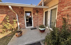 3902 Sides Street, Plainview, TX 79072