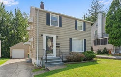 19316 Milan Drive, Maple Heights, OH 44137