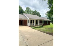 119 Railroad Drive, Grenada, MS 38901