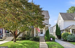 34 GREENHILL Road, SPRINGFIELD, PA 19064