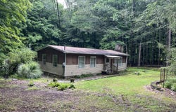 54 Tiffany Road, Hawley, PA 18428