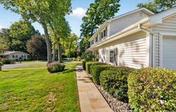4 Wayne Drive, Poughkeepsie, NY 12601