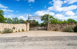 5548 County Road 81, Robstown, TX 78380