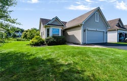 1212 Waterbrook Crossing, Webster, NY 14580