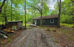 94 E Swamp Road, Pleasant Mount, PA 18453