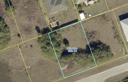 7058 Calder Circle, Port Labelle, FL 33935
