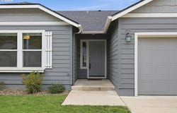 5320 SQUIRREL St, Springfield, OR 97478
