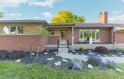 8359 Chicago Road, Warren, MI 48093