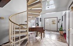 137 Old Kettle Court, Stroudsburg, PA 18360