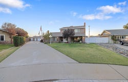 445 Mike Court, Lemoore, CA 93245