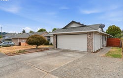 3848 SW 8TH St, Gresham, OR 97030