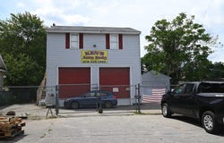 39 Wilbur St, Lowell, MA 01851