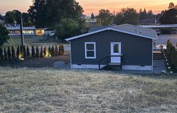 1506 RIVER Rd, Longview, WA 98632