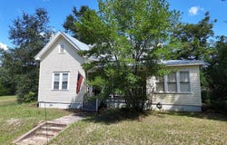 222 SW 3rd Ave, Cairo, GA 39828
