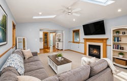 6835 11th Avenue S, Richfield, MN 55423